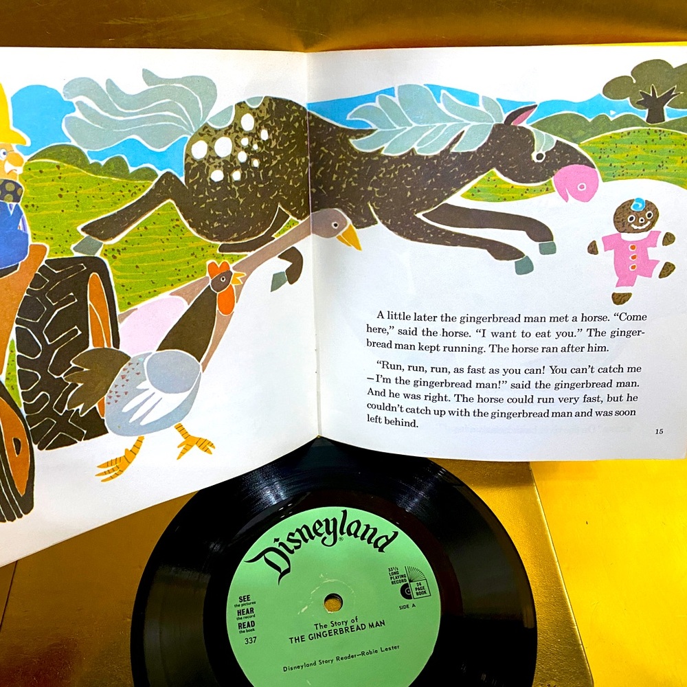 DISNEYLAND VTG 1966 VINYL RECORD & 24 PAGE BOOK THE STORY OF THE GINGERBREAD MAN - Picture 9 of 16
